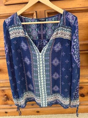 Lucky Brand Navy Boho V-Neck Blouse with Purple Accents